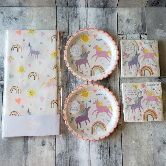 NWT - Meri Meri Unicorn Kids Paper Party Ware Plates, Napkins and Tablecloth - Picture 1 of 3